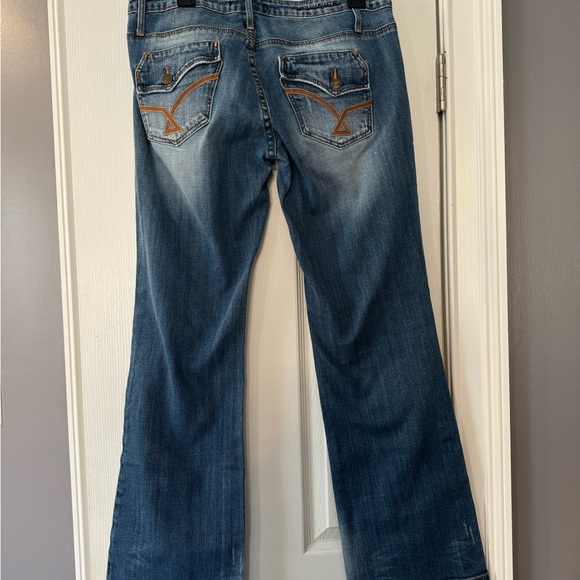 Flare Jeans - Picture 5 of 7